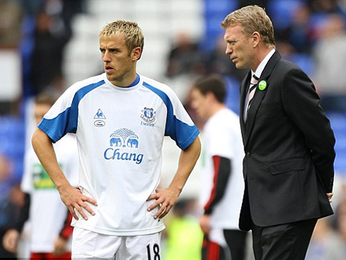 Hàng núi thách thức đang chờ David Moyes ở Man Utd